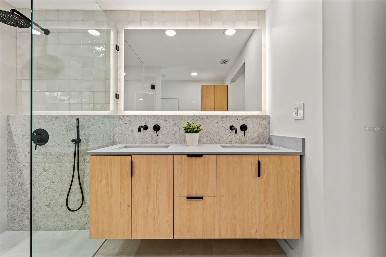 1078 DAMROSCH ST, LARGO, FL, 33771