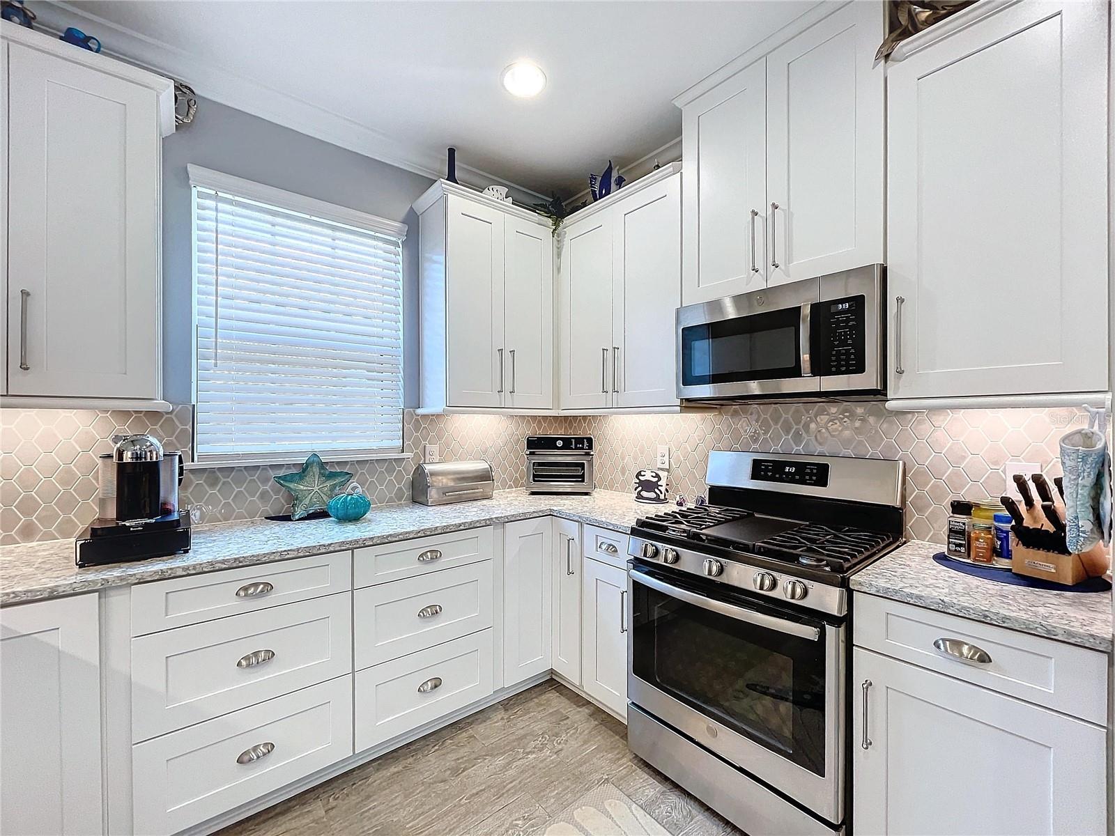 10115 HIGHLAND PARK PL, PALMETTO, FL, 34221