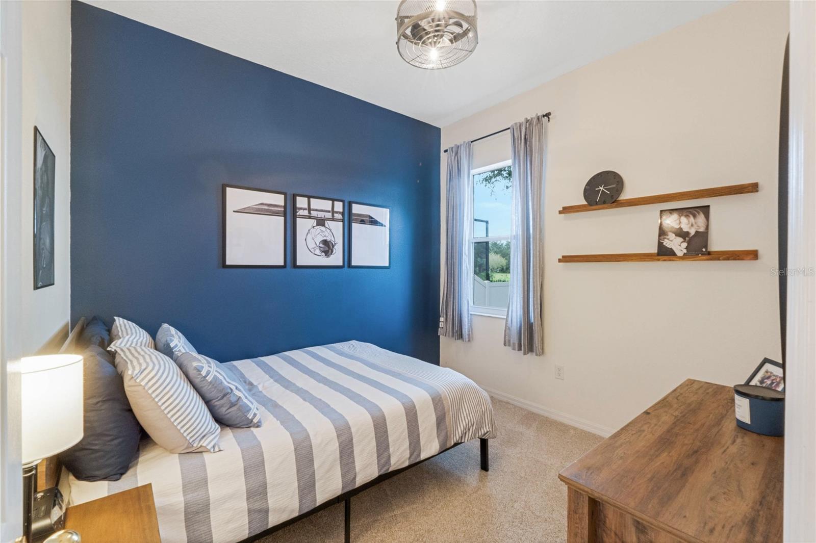 559 WOODFORD DR, DEBARY, FL, 32713