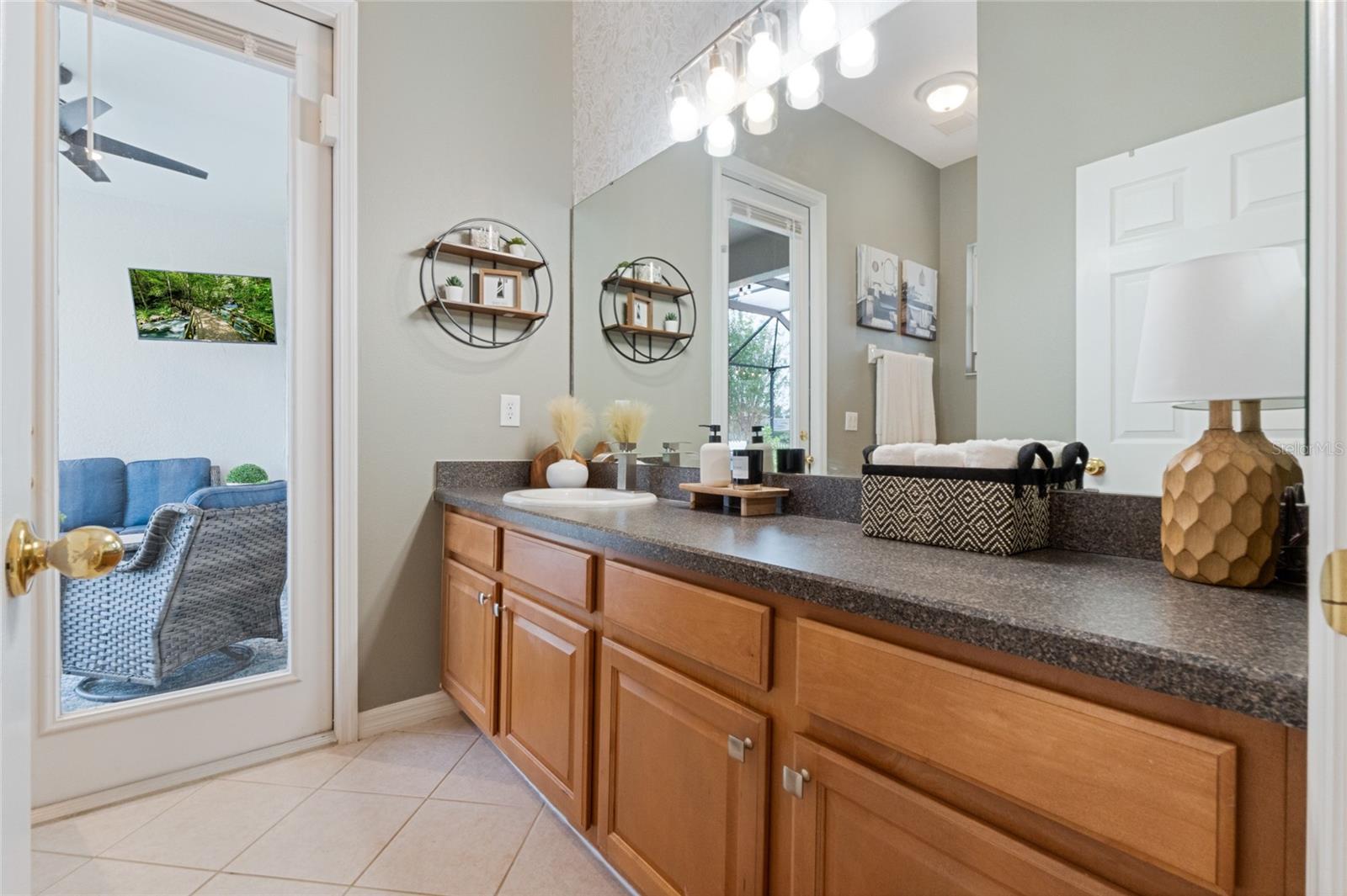 559 WOODFORD DR, DEBARY, FL, 32713