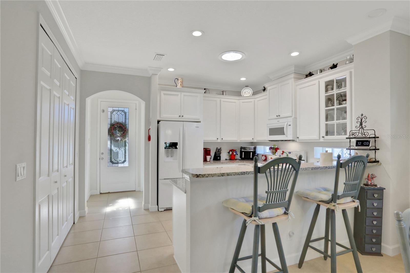 8099 BRIDGEPORT BAY CIR, MOUNT DORA, FL, 32757
