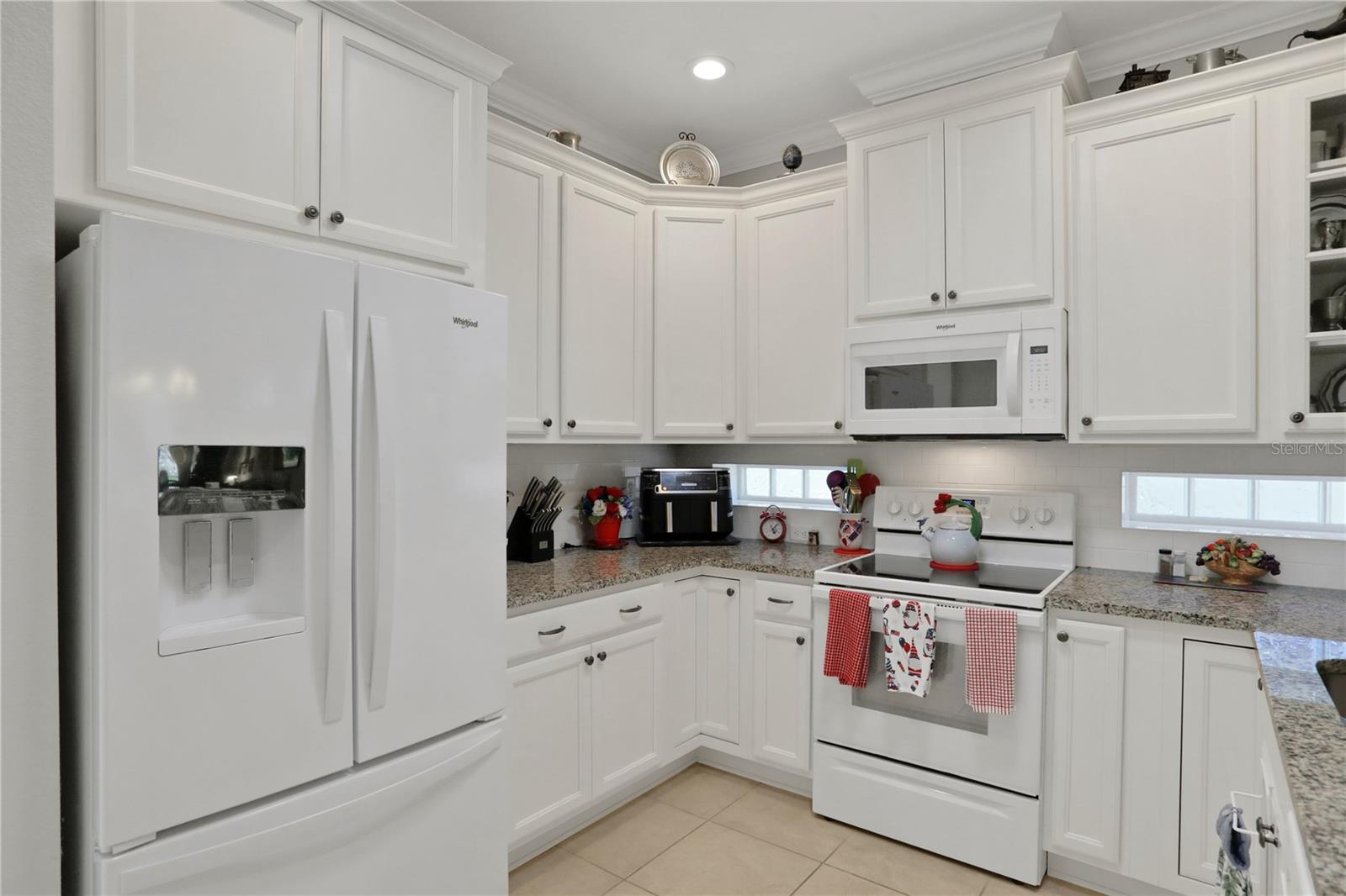 8099 BRIDGEPORT BAY CIR, MOUNT DORA, FL, 32757