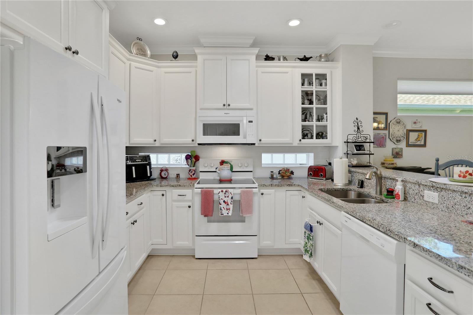 8099 BRIDGEPORT BAY CIR, MOUNT DORA, FL, 32757