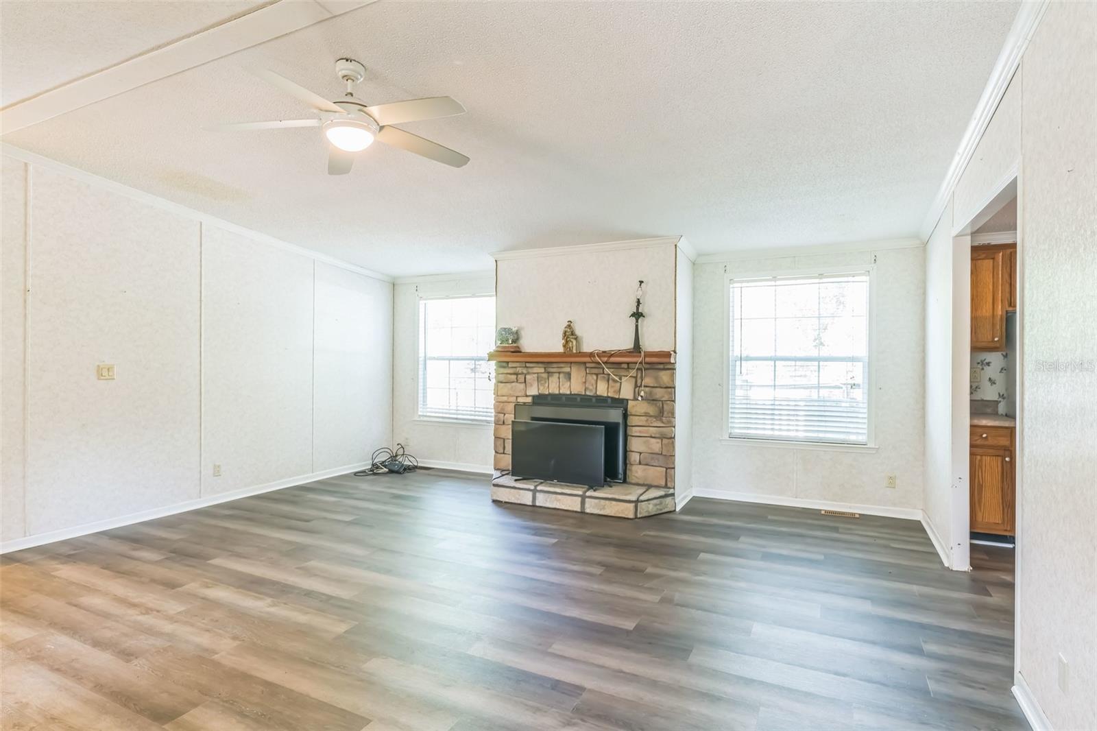 3590 PEANUT RD, COTTONDALE, FL, 32431