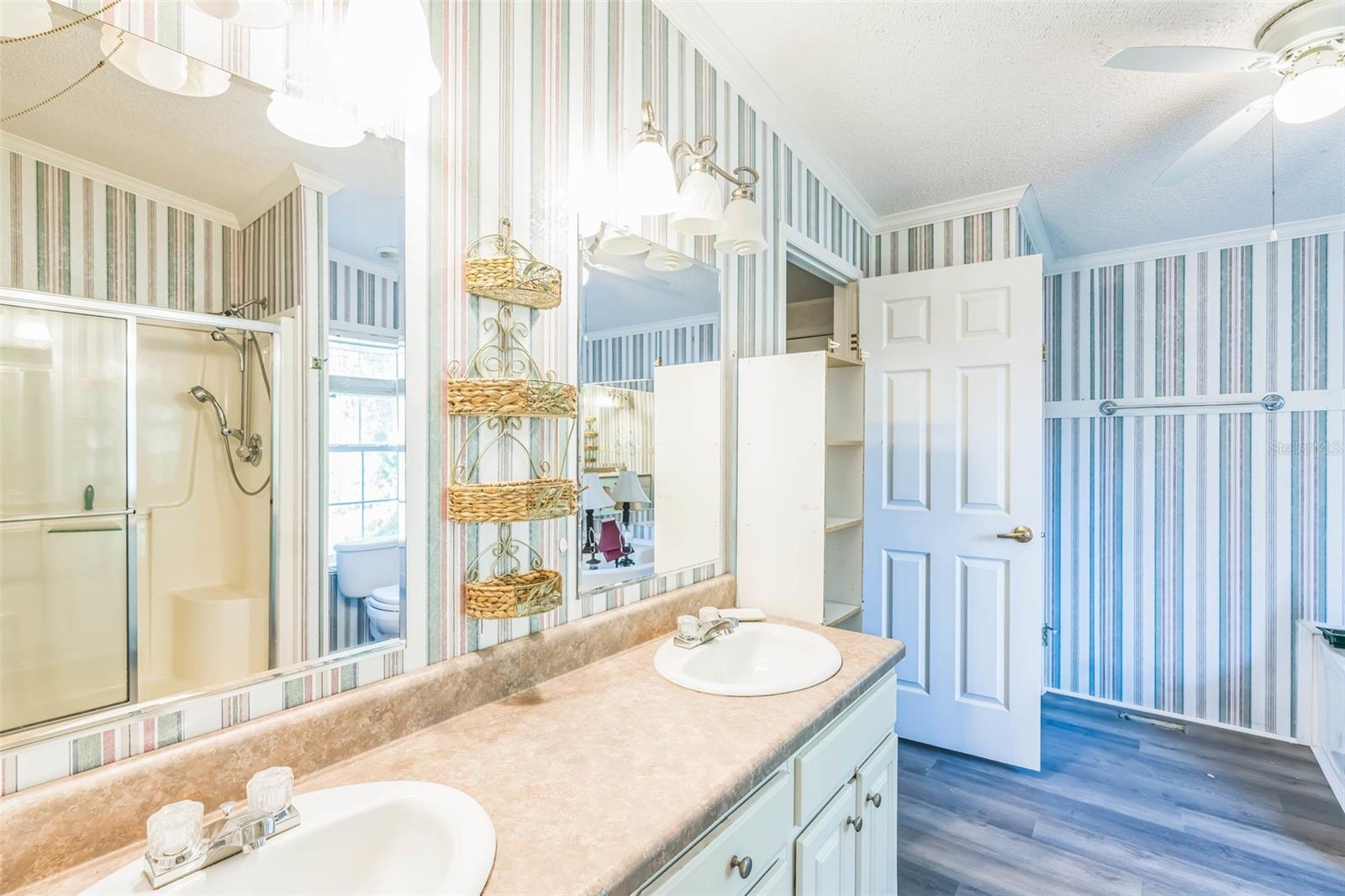 3590 PEANUT RD, COTTONDALE, FL, 32431