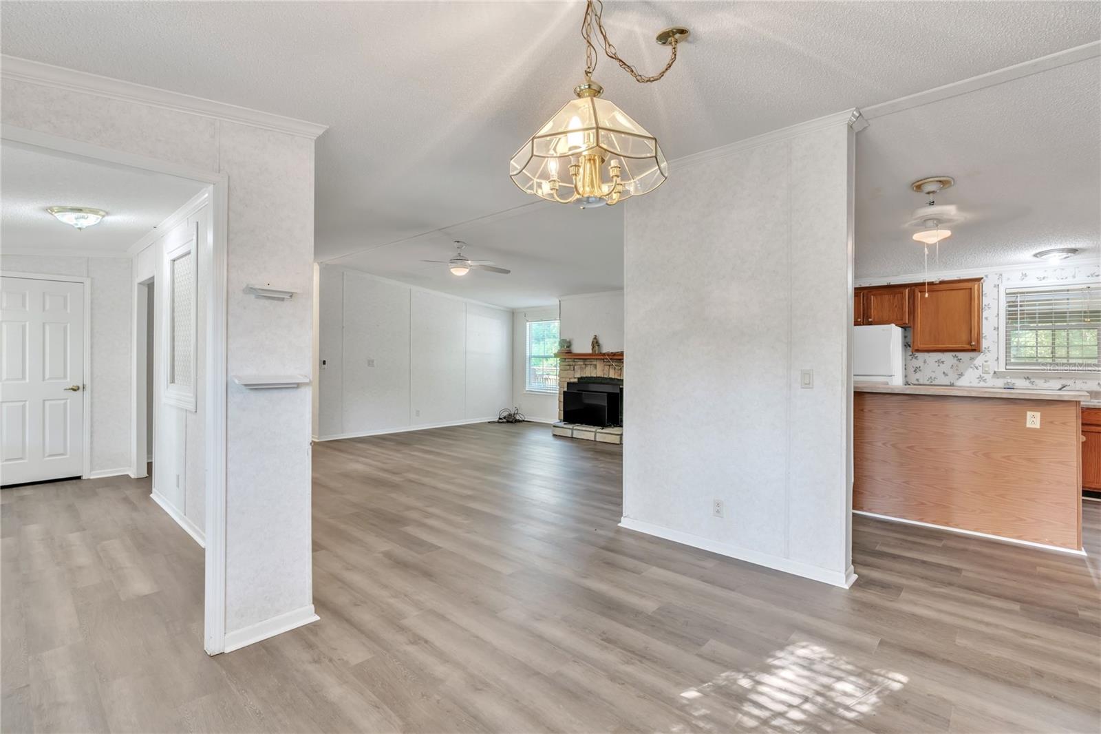 3590 PEANUT RD, COTTONDALE, FL, 32431