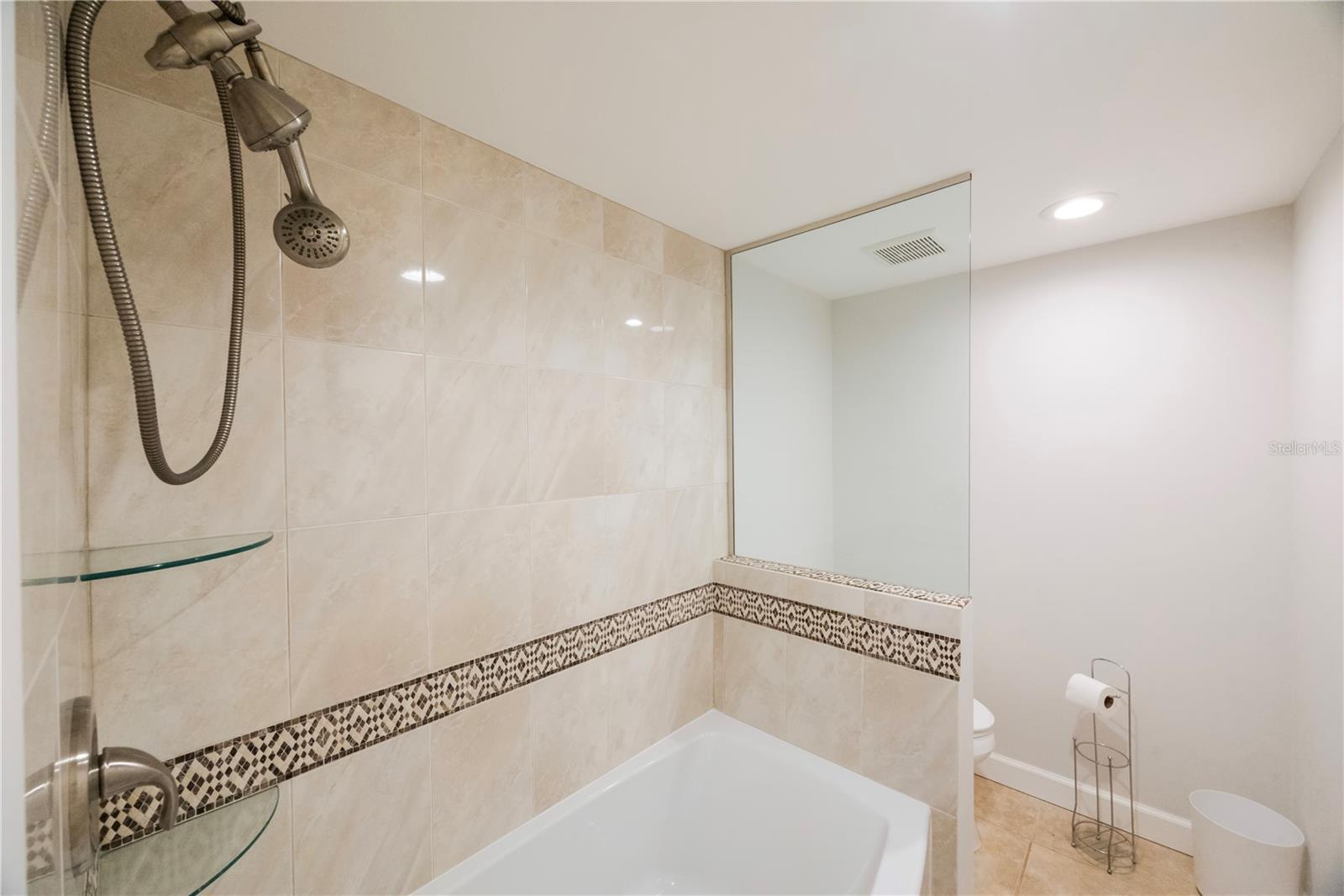 8765 BARDMOOR BLVD #107, SEMINOLE, FL, 33777