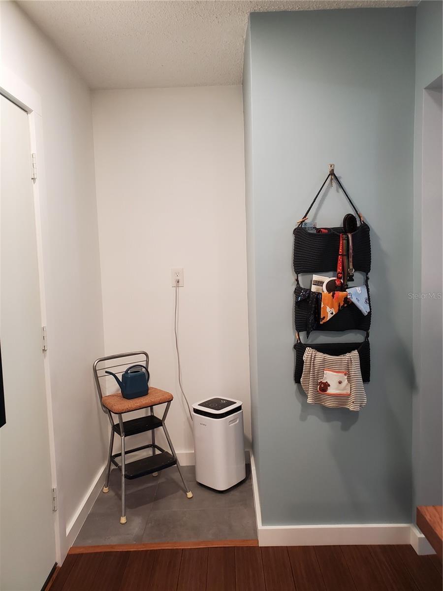 1707 NEW BEDFORD DR, SUN CITY CENTER, FL, 33573