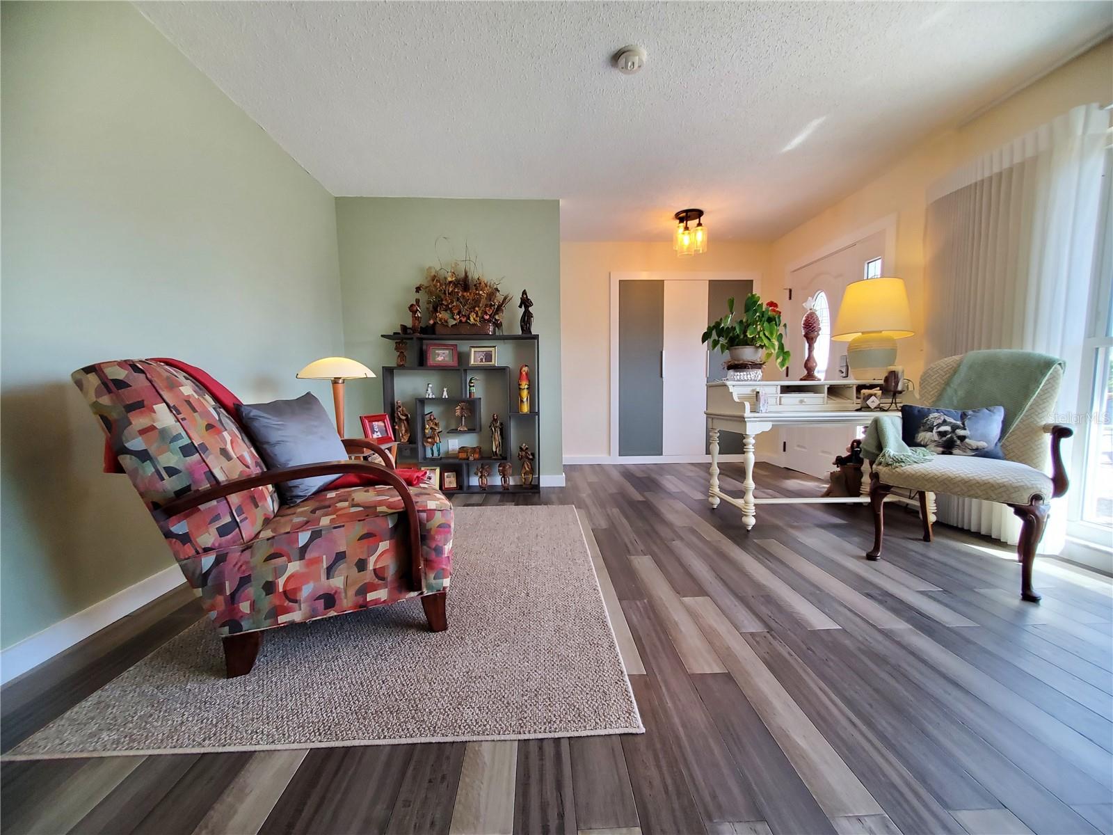 1707 NEW BEDFORD DR, SUN CITY CENTER, FL, 33573