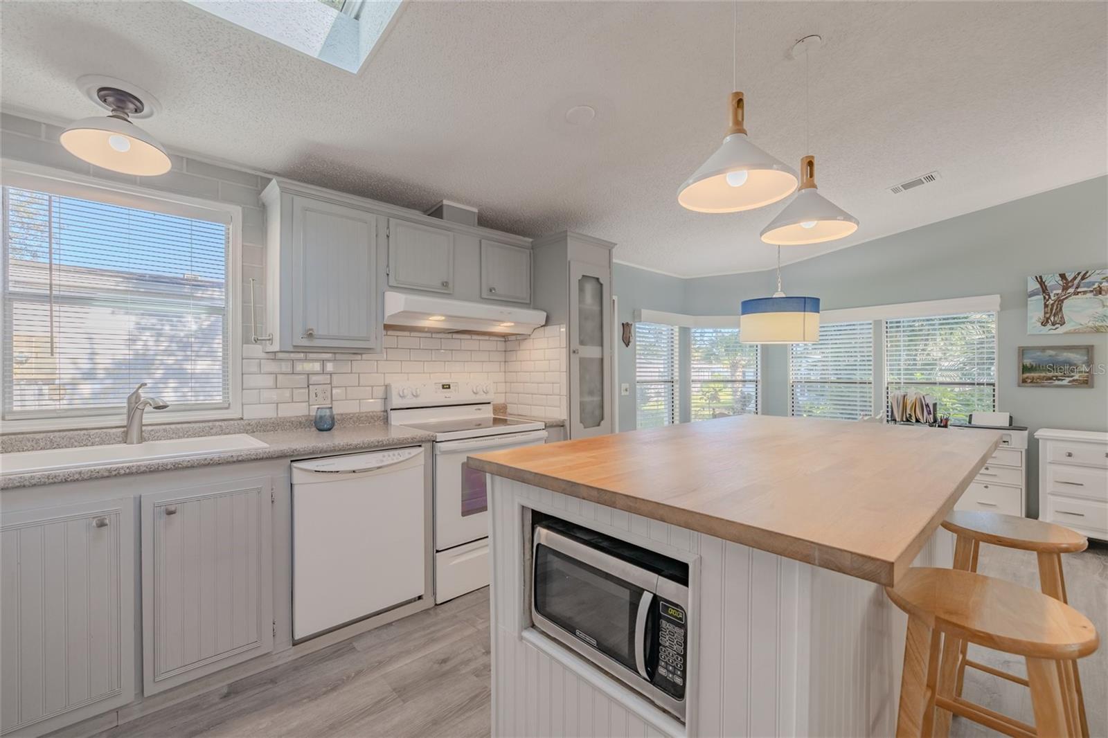 207 SCHOONER AVE, EDGEWATER, FL, 32141