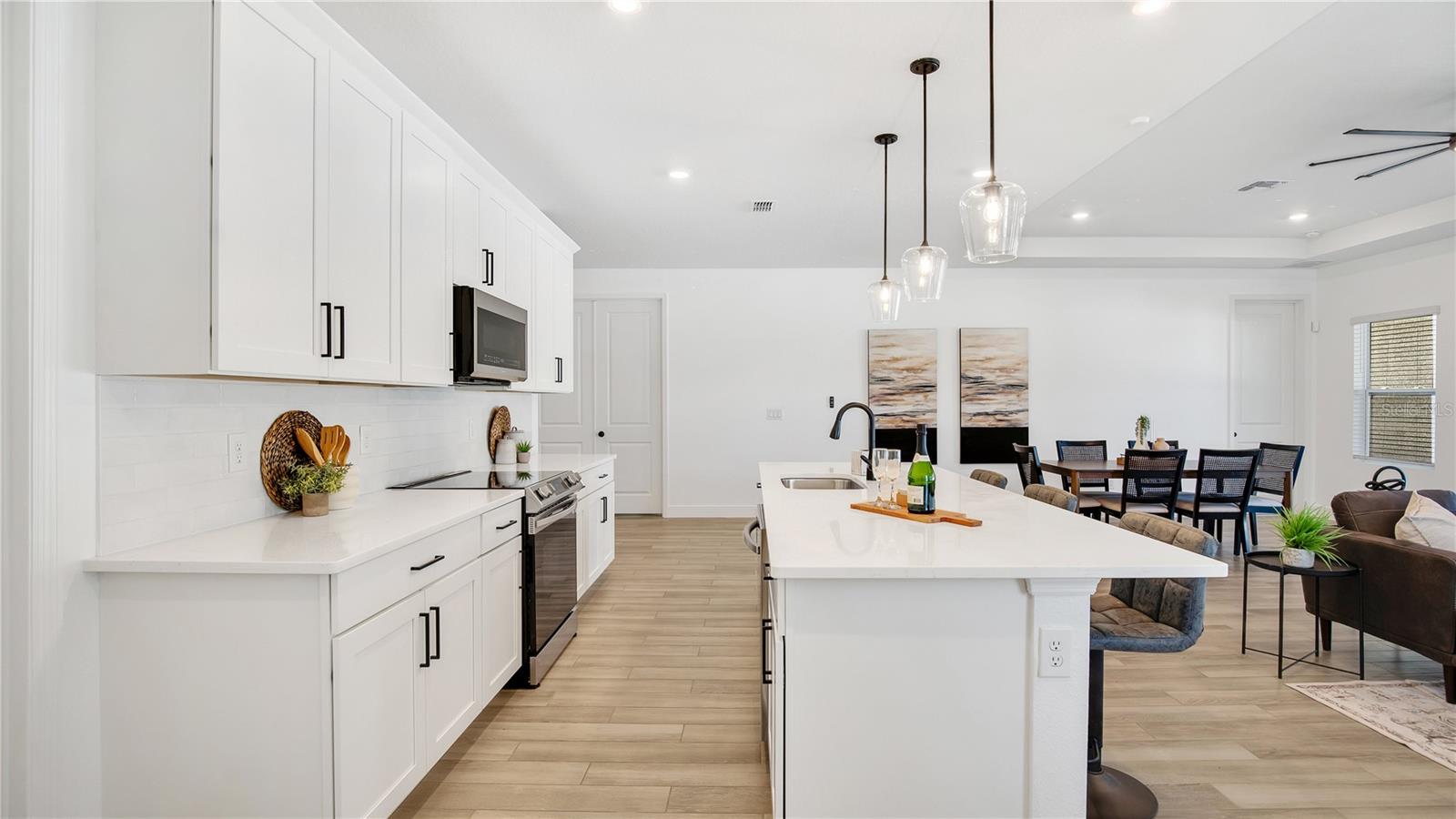 1108 PEARL TREE RD, DELTONA, FL, 32725