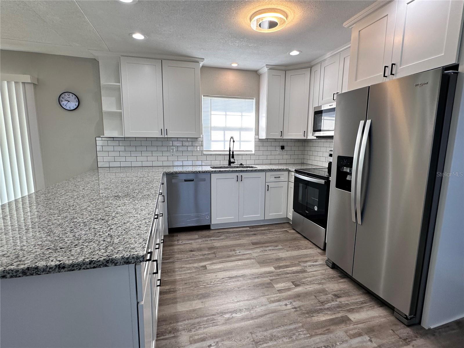 6100 40TH AVE N, ST PETERSBURG, FL, 33709
