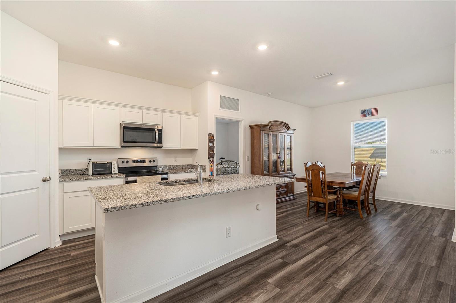 1418 BLUEJACK OAK DR, SEFFNER, FL, 33584