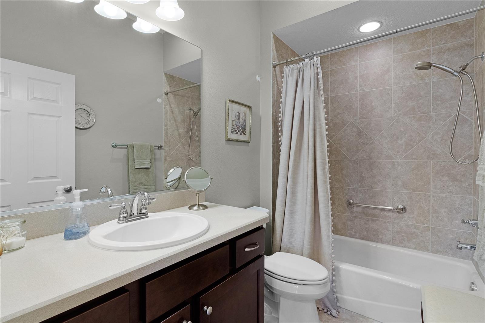 3402 FOUNTAINHEAD AVE, THE VILLAGES, FL, 32163