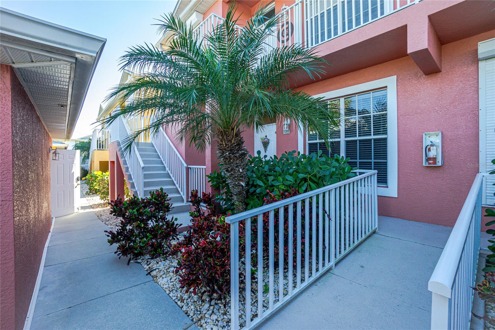 2002 BAL HARBOR BOULEVARD #811, PUNTA GORDA, FL, 33950