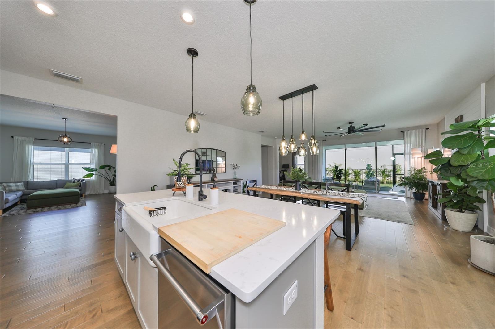 7124 ESTERO CT, APOLLO BEACH, FL, 33572