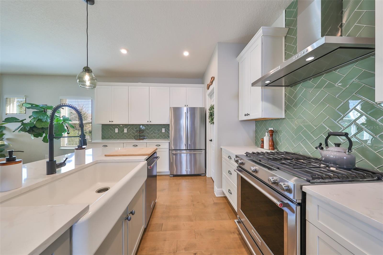 7124 ESTERO CT, APOLLO BEACH, FL, 33572