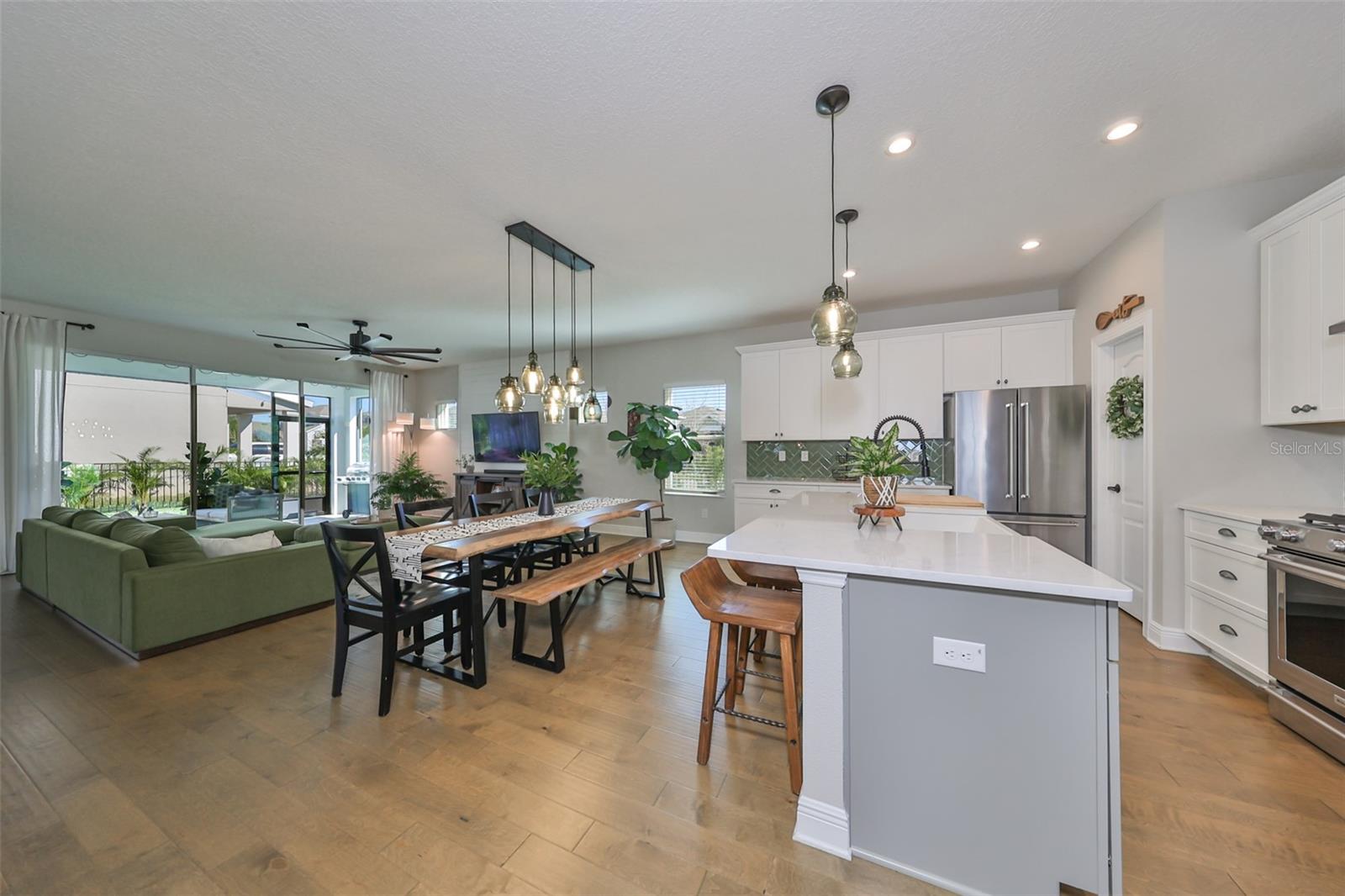 7124 ESTERO CT, APOLLO BEACH, FL, 33572