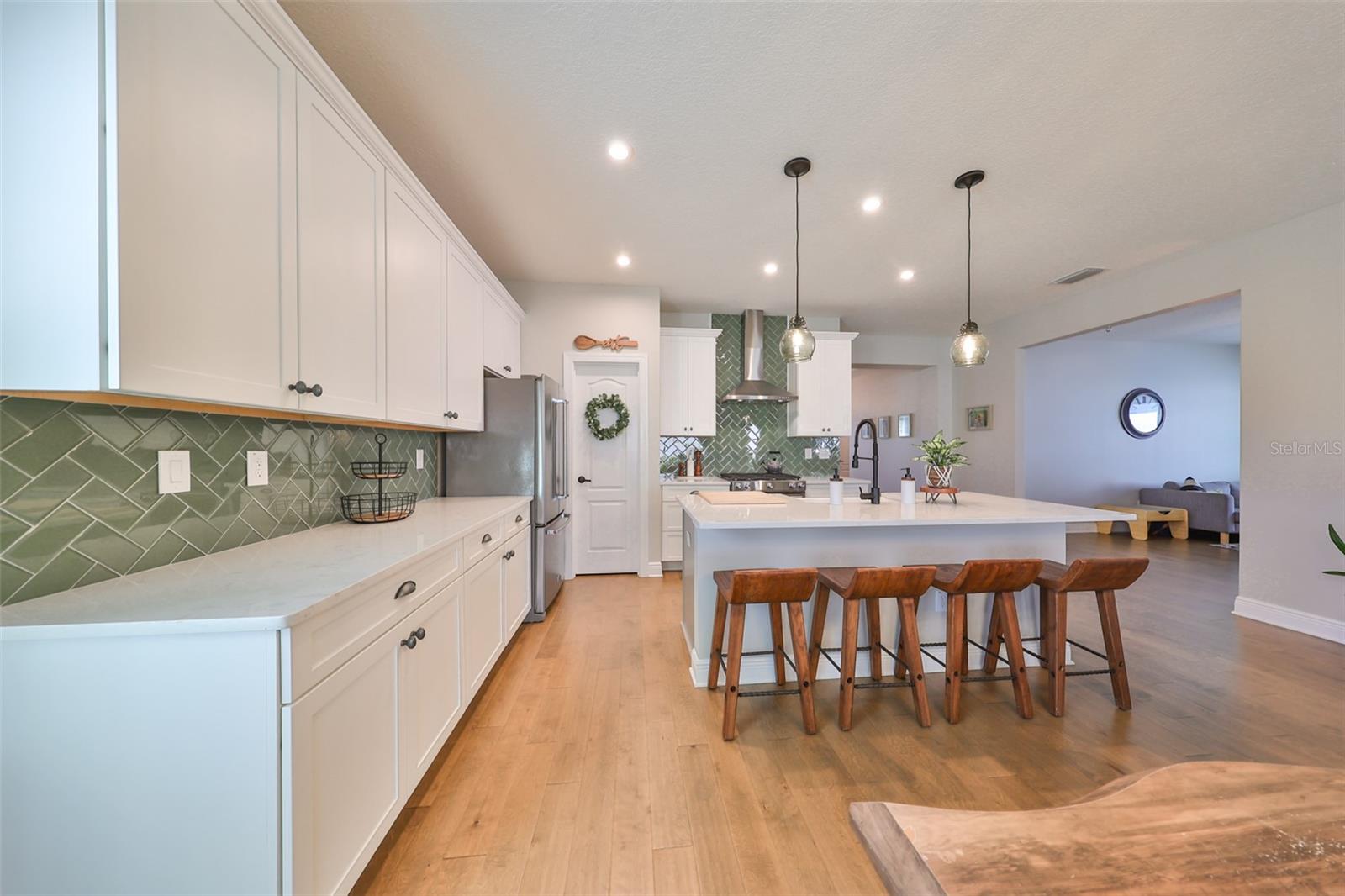 7124 ESTERO CT, APOLLO BEACH, FL, 33572