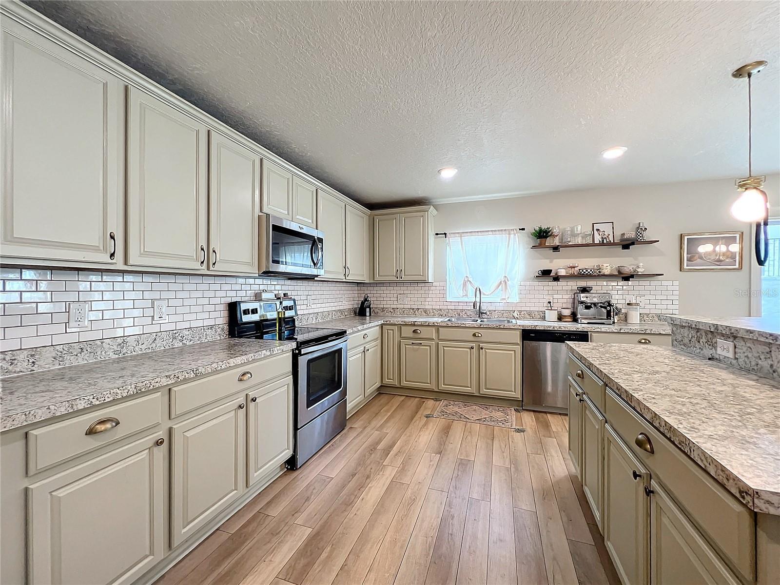 11449 WISHING WELL LN, CLERMONT, FL, 34711
