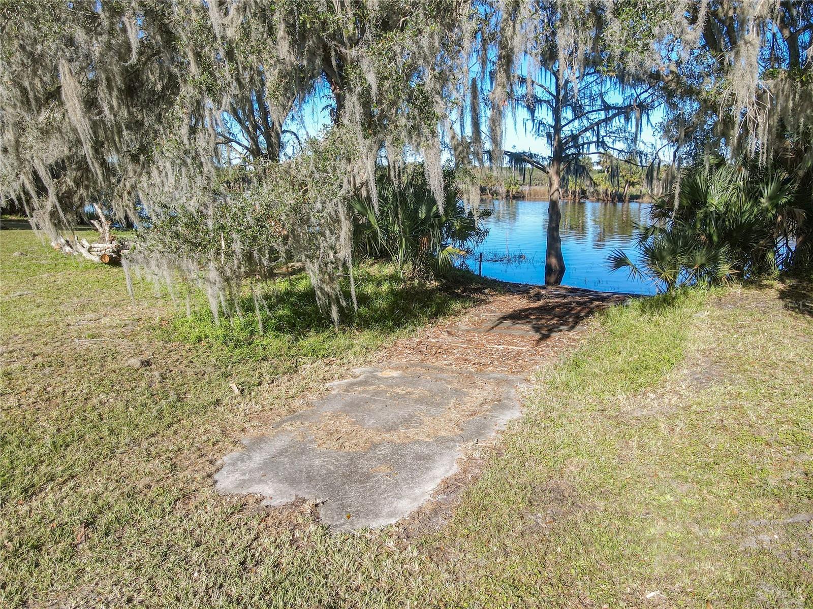 2607 OSCEOLA BLUFF LN, GENEVA, FL, 32732