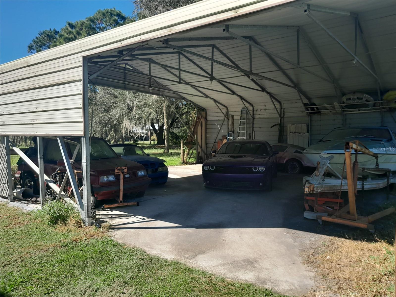 2607 OSCEOLA BLUFF LN, GENEVA, FL, 32732