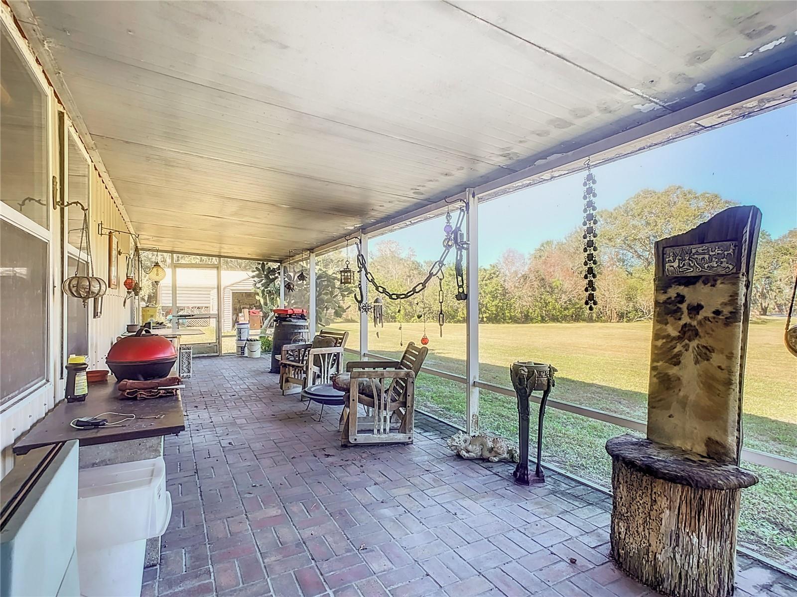 2607 OSCEOLA BLUFF LN, GENEVA, FL, 32732