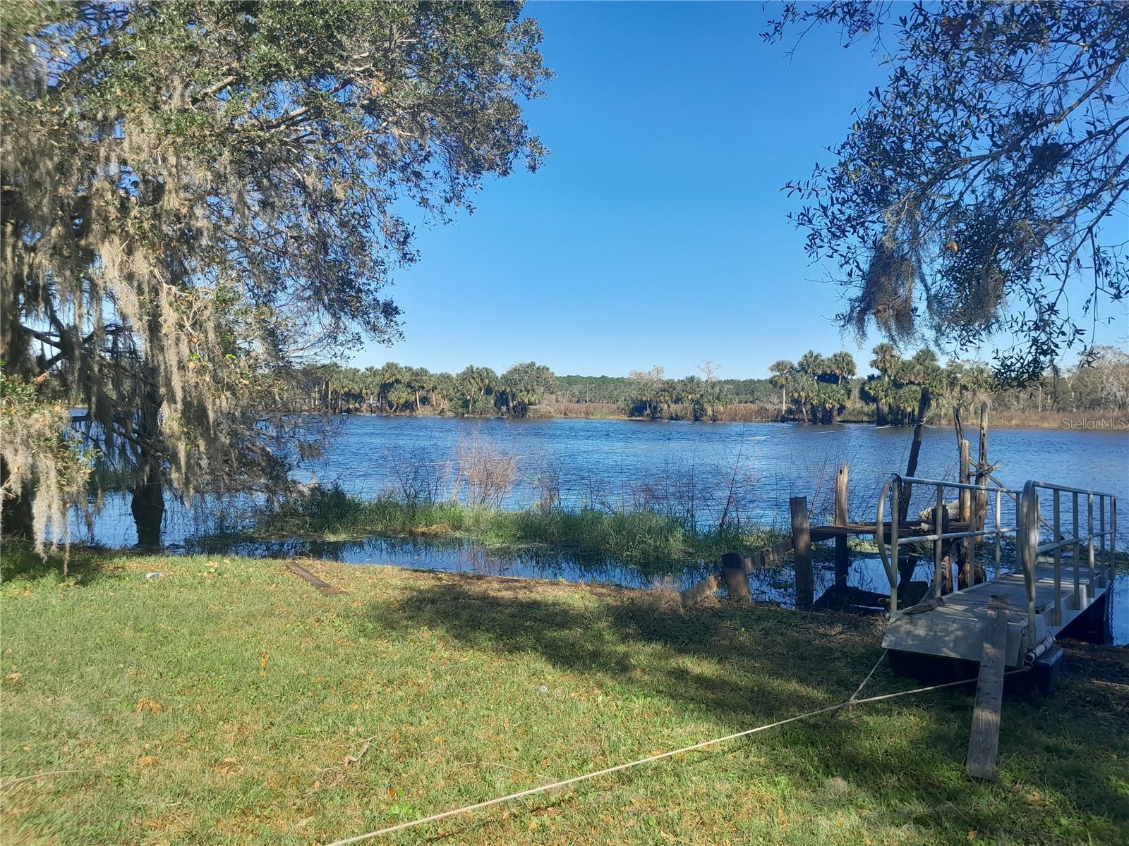 2607 OSCEOLA BLUFF LN, GENEVA, FL, 32732