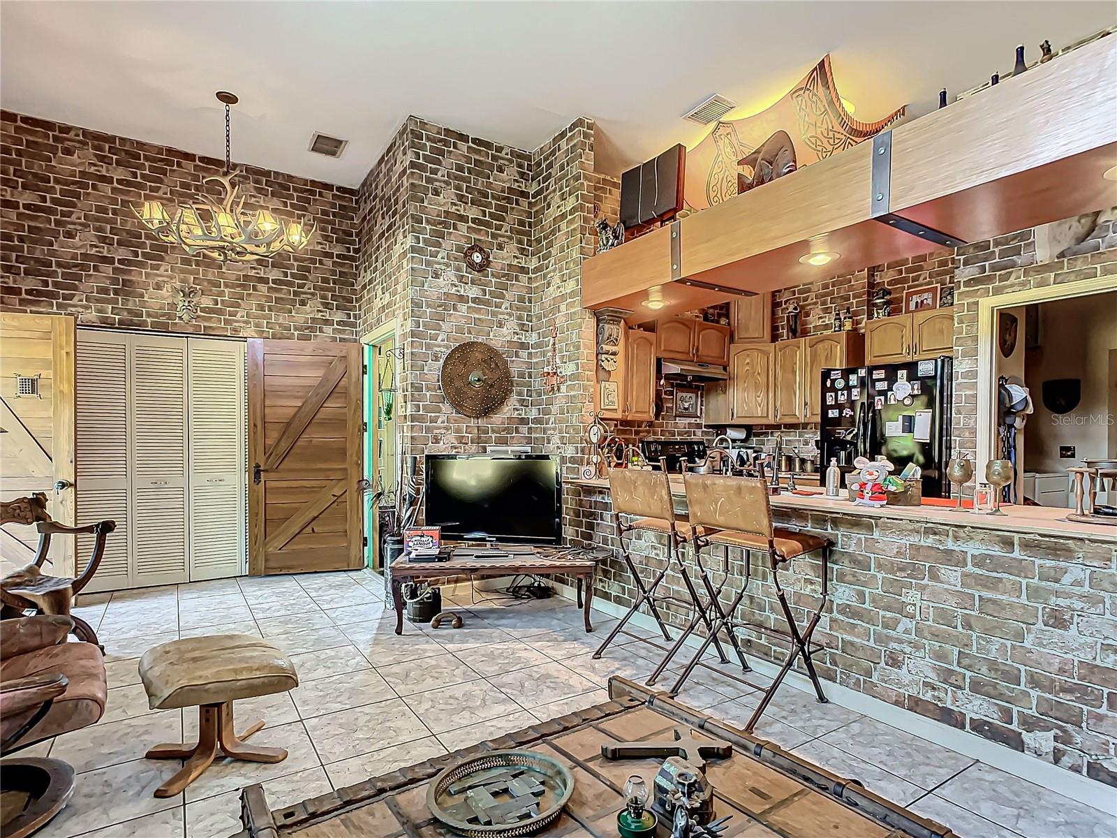2607 OSCEOLA BLUFF LN, GENEVA, FL, 32732