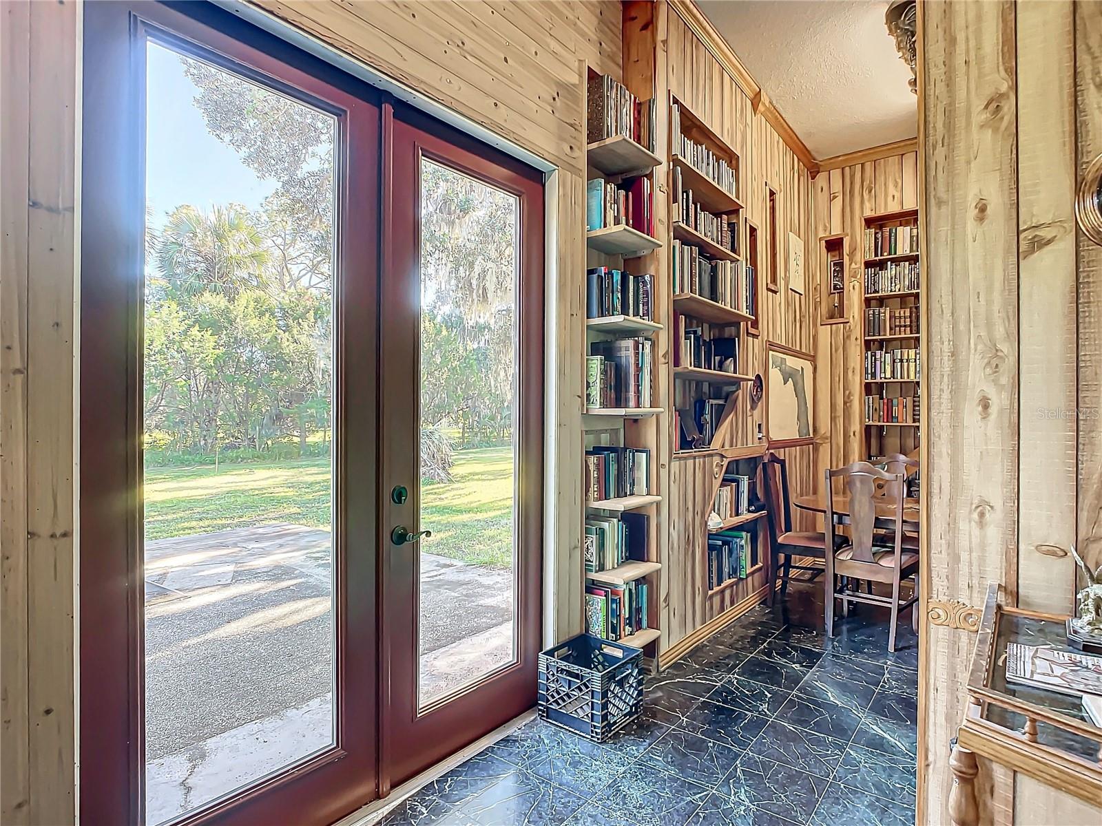 2607 OSCEOLA BLUFF LN, GENEVA, FL, 32732