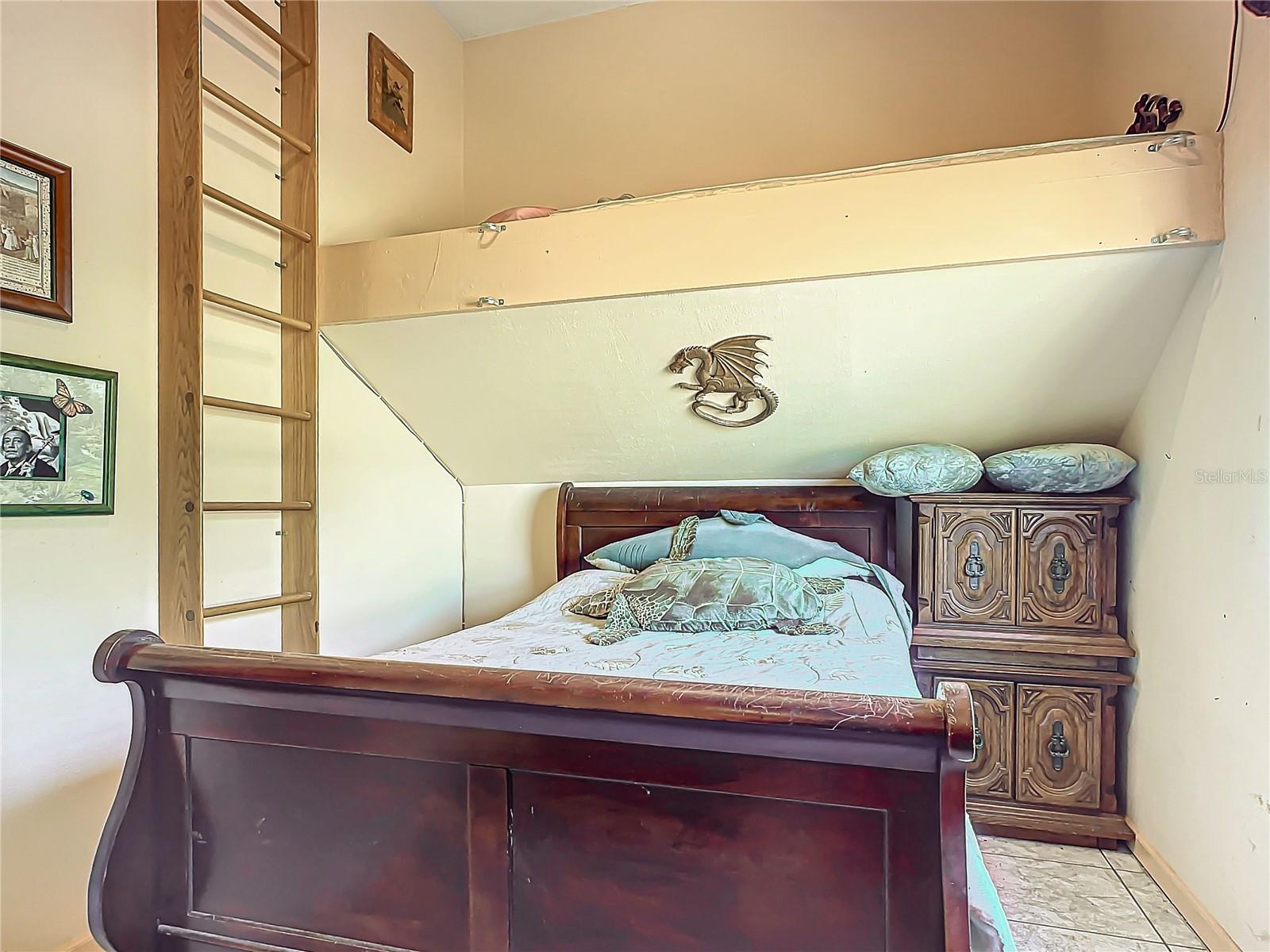 2607 OSCEOLA BLUFF LN, GENEVA, FL, 32732