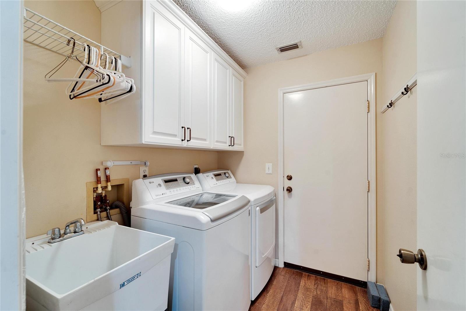 334 CALOOSA PALMS CT, SUN CITY CENTER, FL, 33573