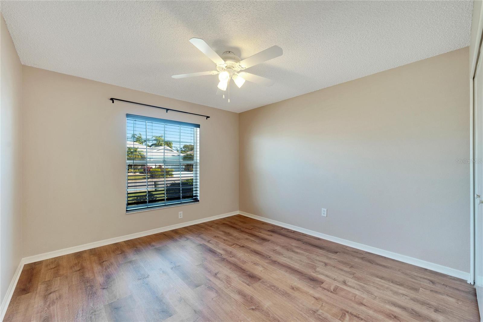 334 CALOOSA PALMS CT, SUN CITY CENTER, FL, 33573