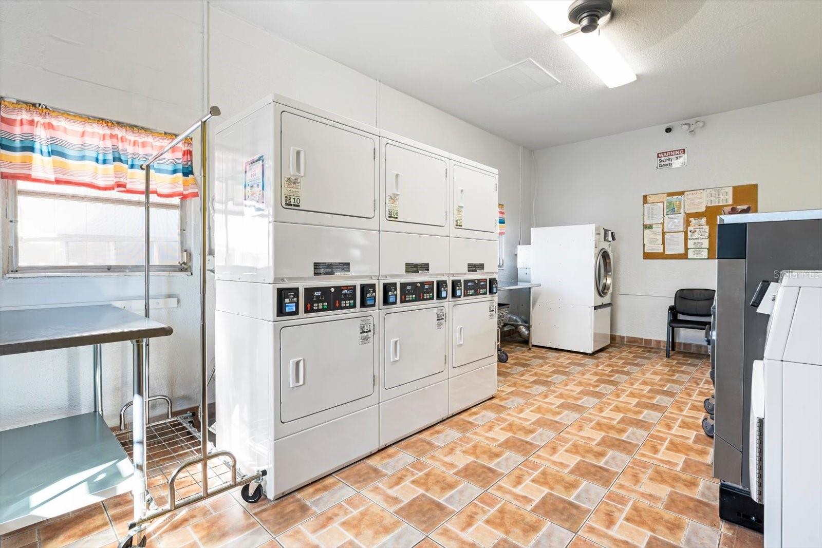 5902 GARDEN LN #A24, BRADENTON, FL, 34207