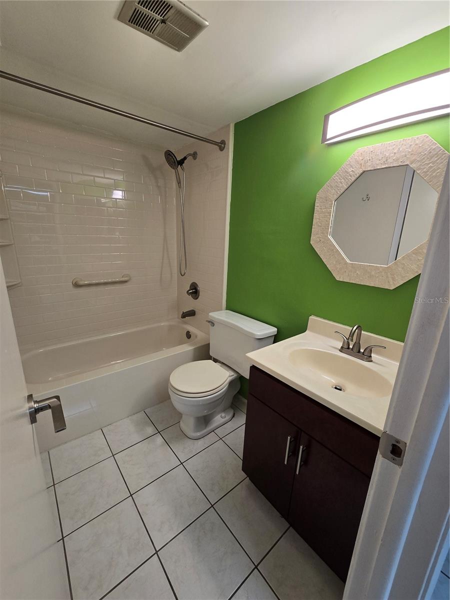 8632 TAHOE CT #7, TAMPA, FL, 33614