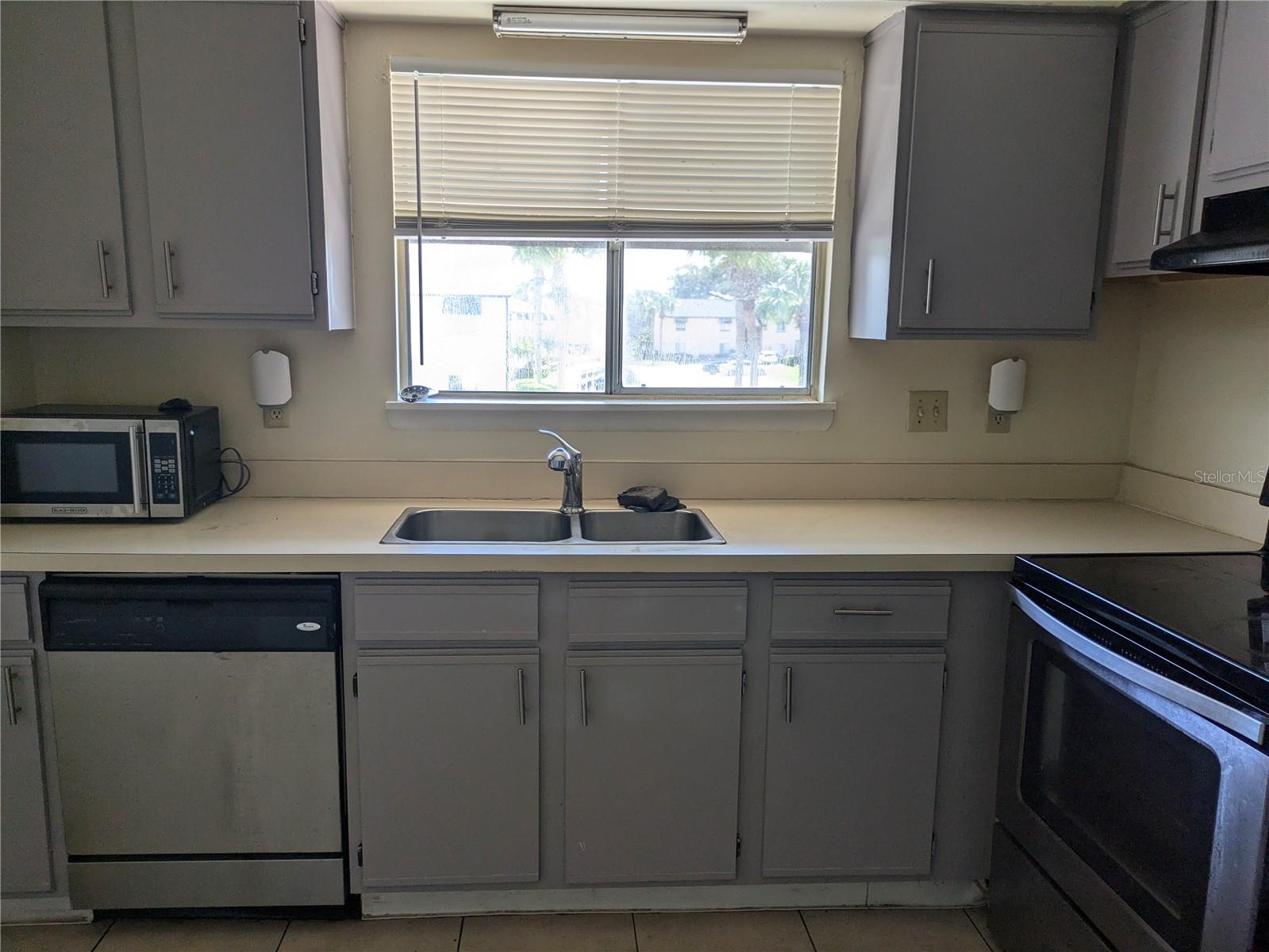 4269 S SEMORAN BLVD #3, ORLANDO, FL, 32822