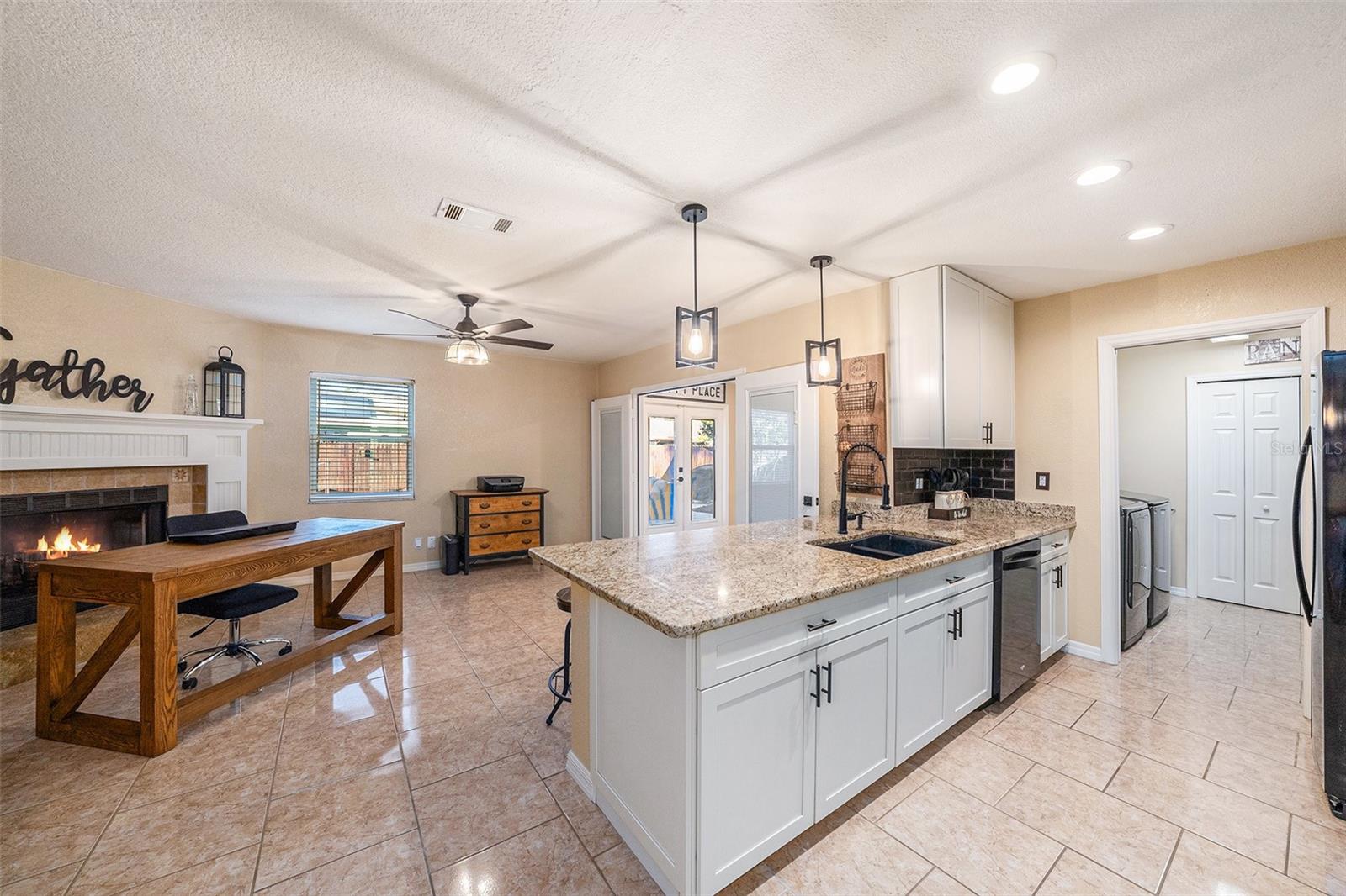 7289 61ST AVE N, ST PETERSBURG, FL, 33709