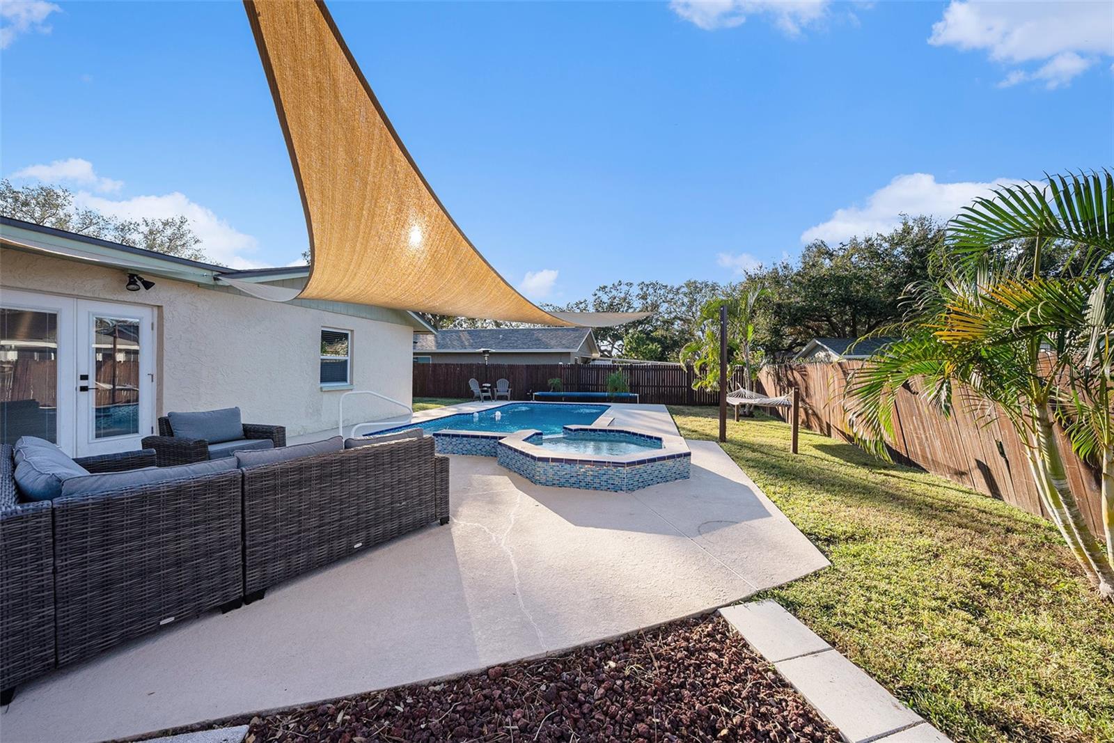 7289 61ST AVE N, ST PETERSBURG, FL, 33709