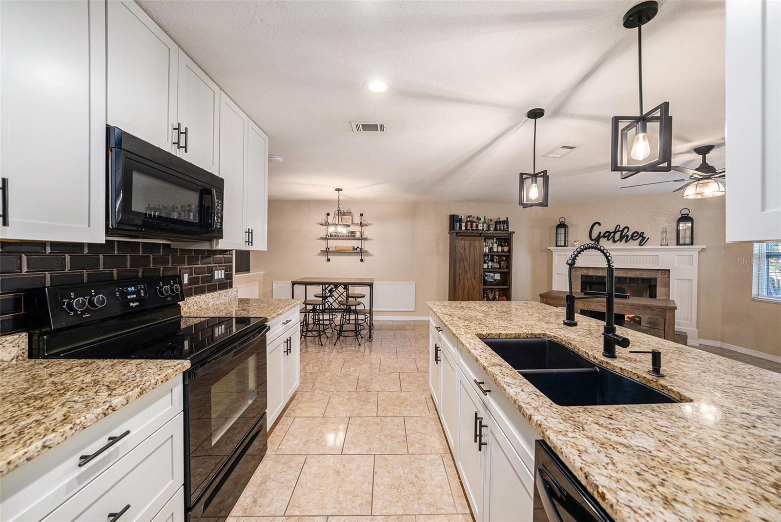 7289 61ST AVE N, ST PETERSBURG, FL, 33709