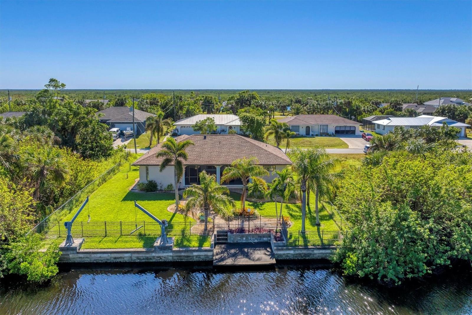 18686 ARAPAHOE CIR, PORT CHARLOTTE, FL, 33948