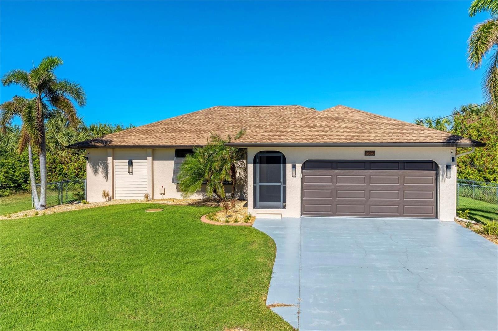 18686 ARAPAHOE CIR, PORT CHARLOTTE, FL, 33948