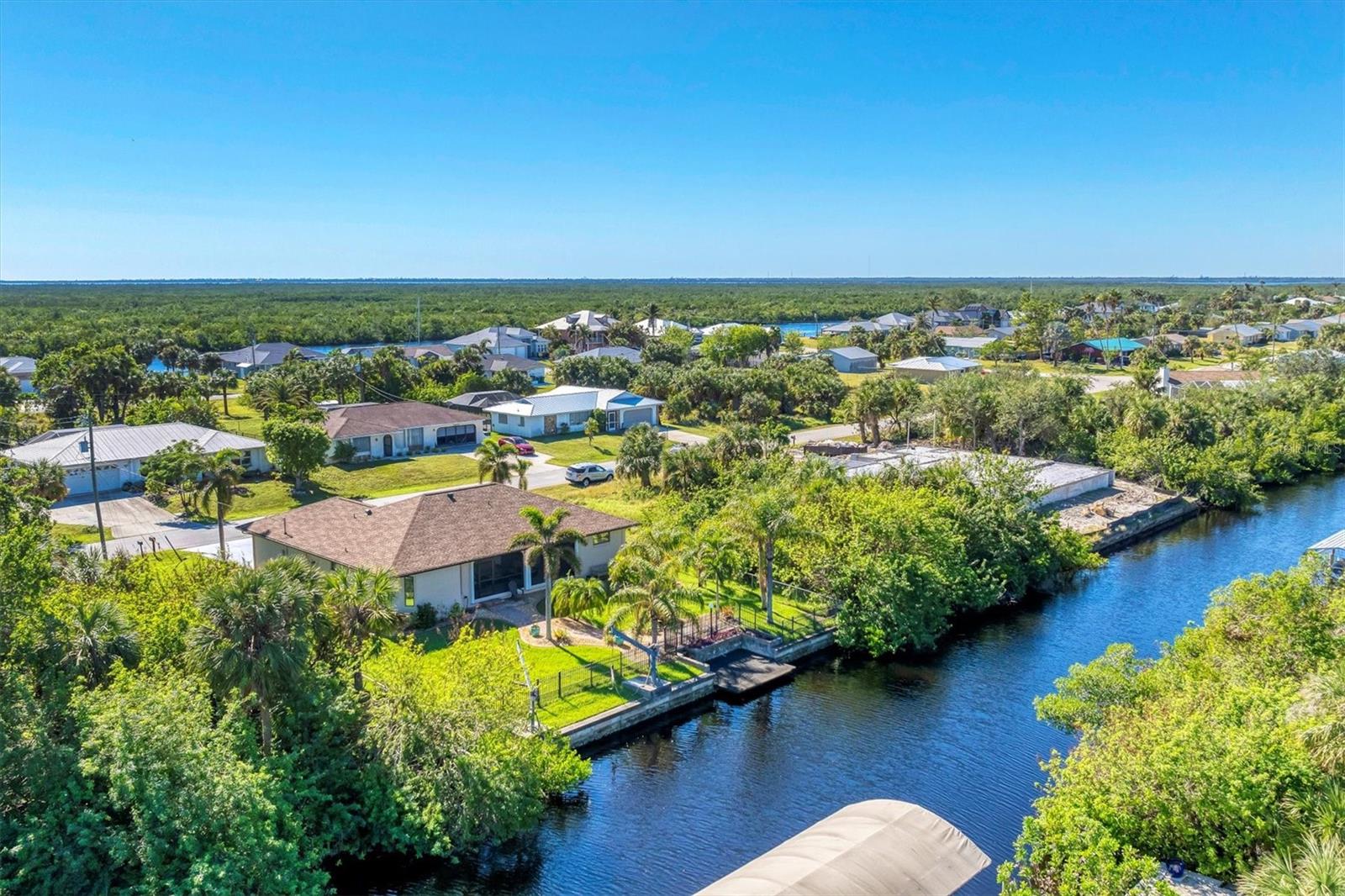 18686 ARAPAHOE CIR, PORT CHARLOTTE, FL, 33948