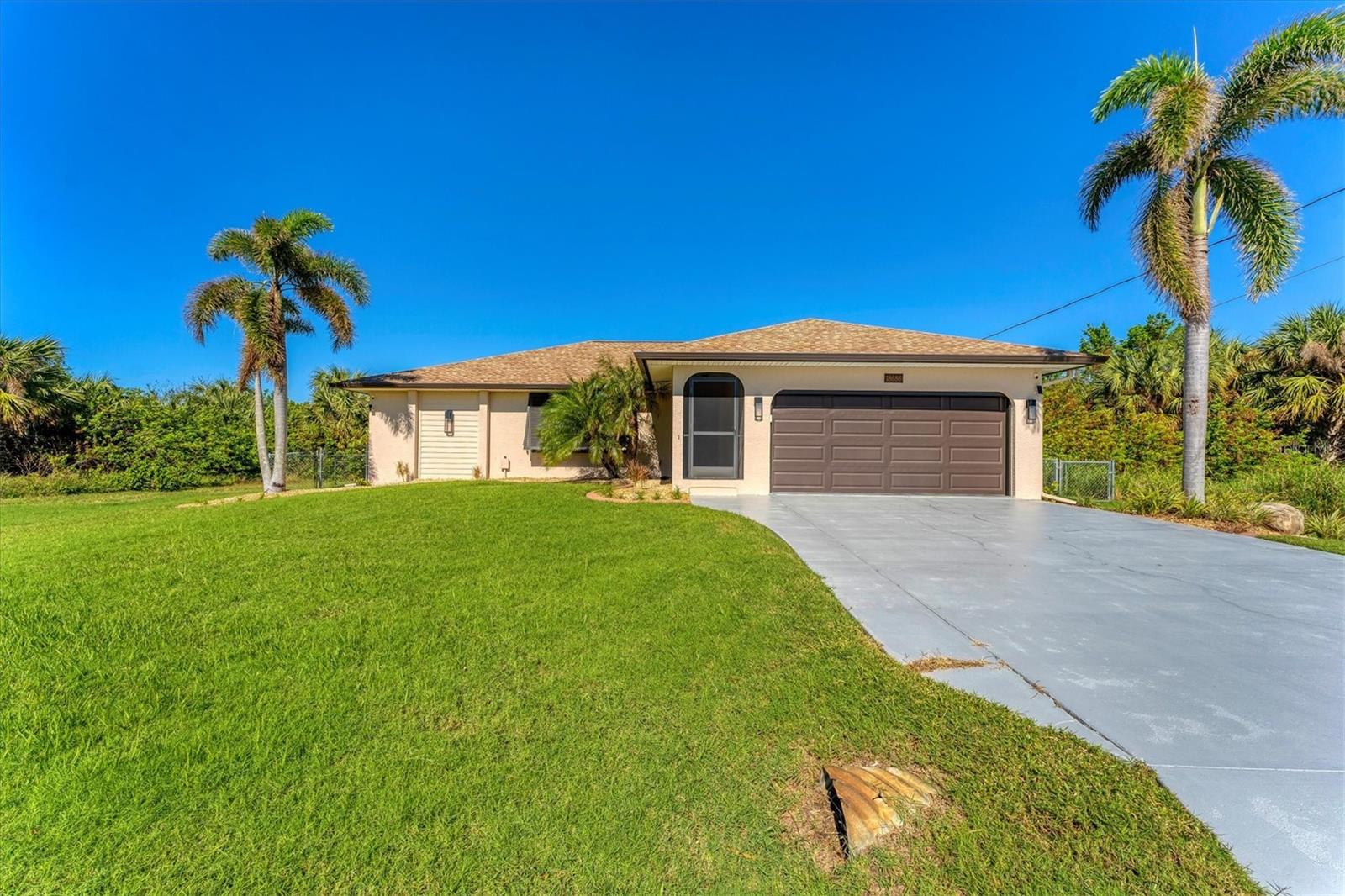 18686 ARAPAHOE CIR, PORT CHARLOTTE, FL, 33948