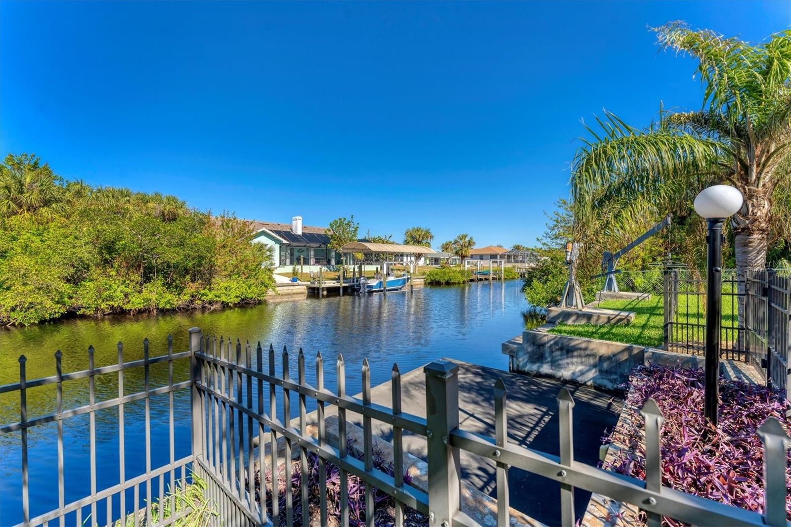 18686 ARAPAHOE CIR, PORT CHARLOTTE, FL, 33948