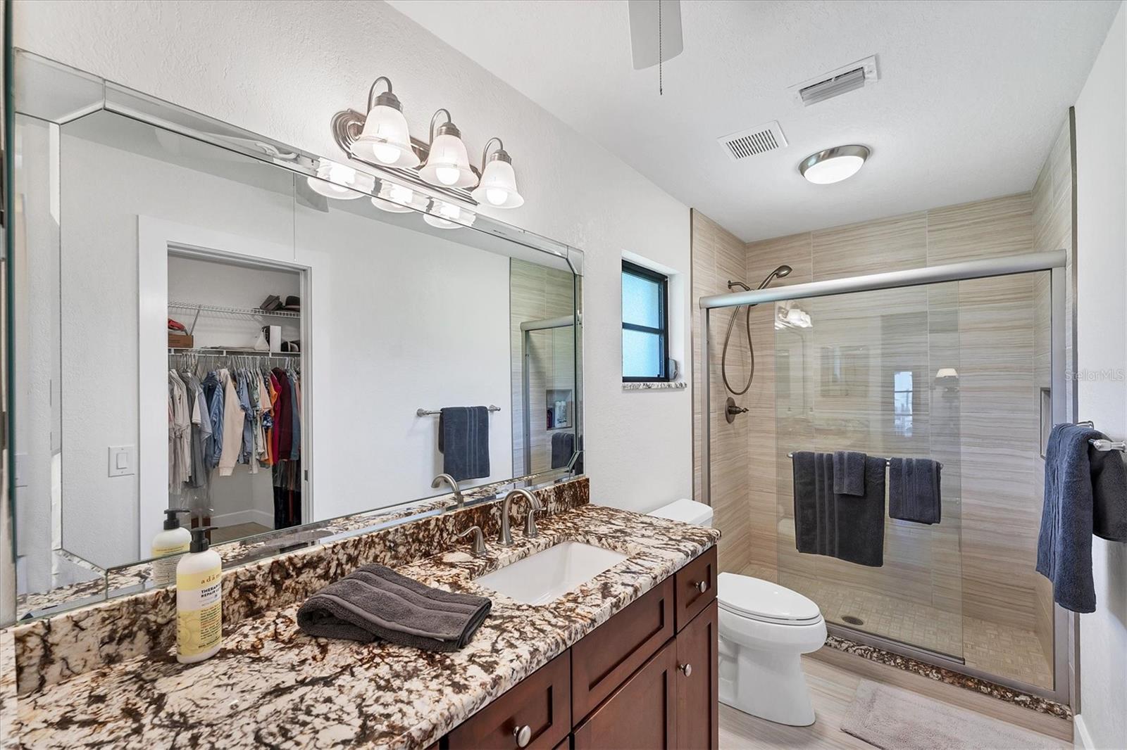 18686 ARAPAHOE CIR, PORT CHARLOTTE, FL, 33948