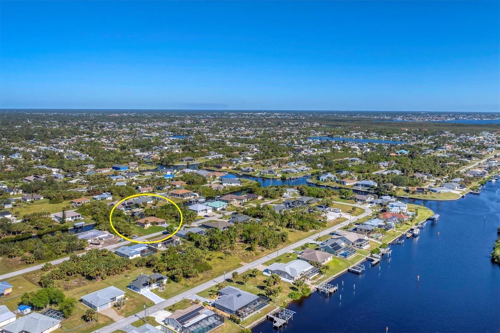 18686 ARAPAHOE CIR, PORT CHARLOTTE, FL, 33948