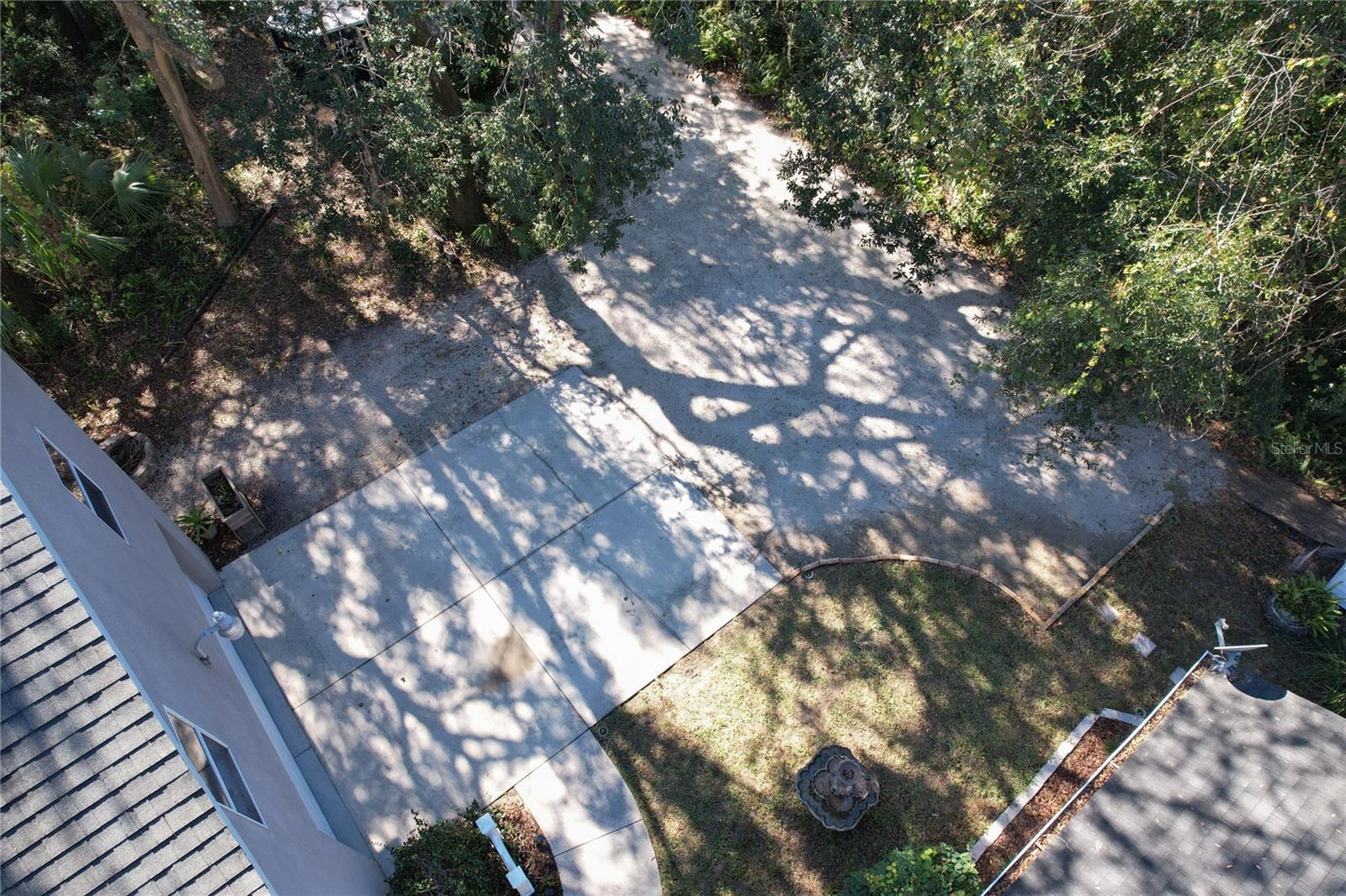 1415 E 9TH AVE, MOUNT DORA, FL, 32757