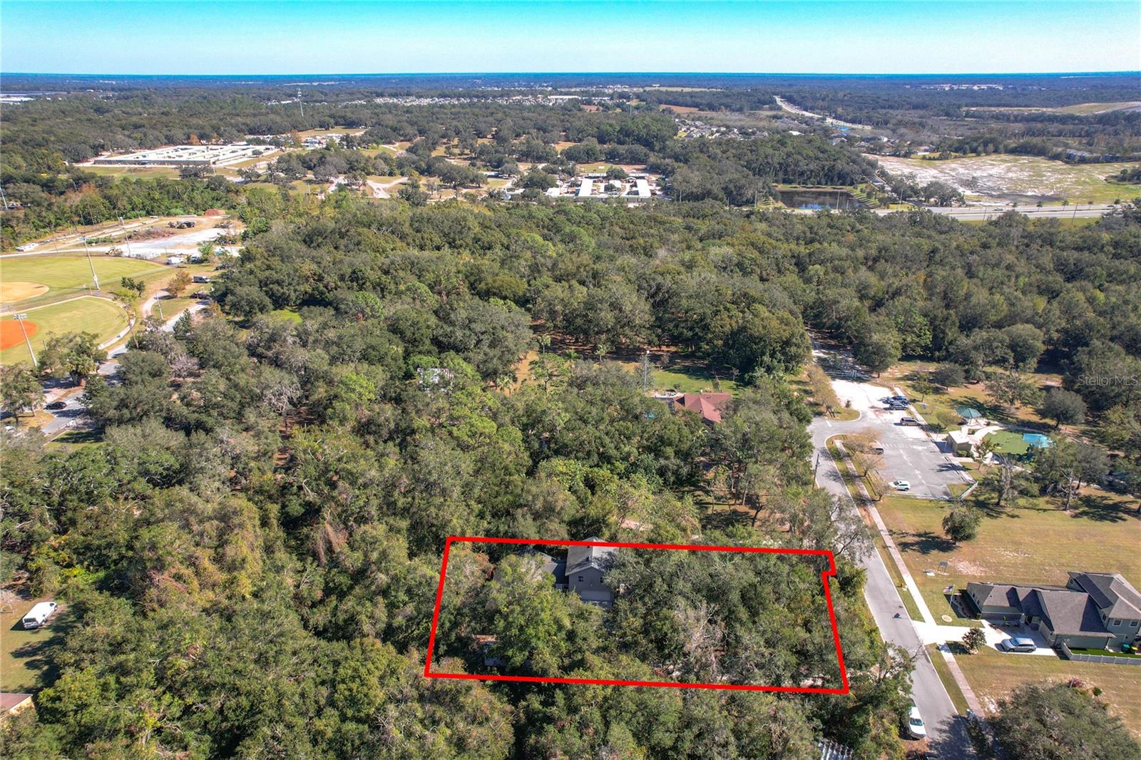 1415 E 9TH AVE, MOUNT DORA, FL, 32757