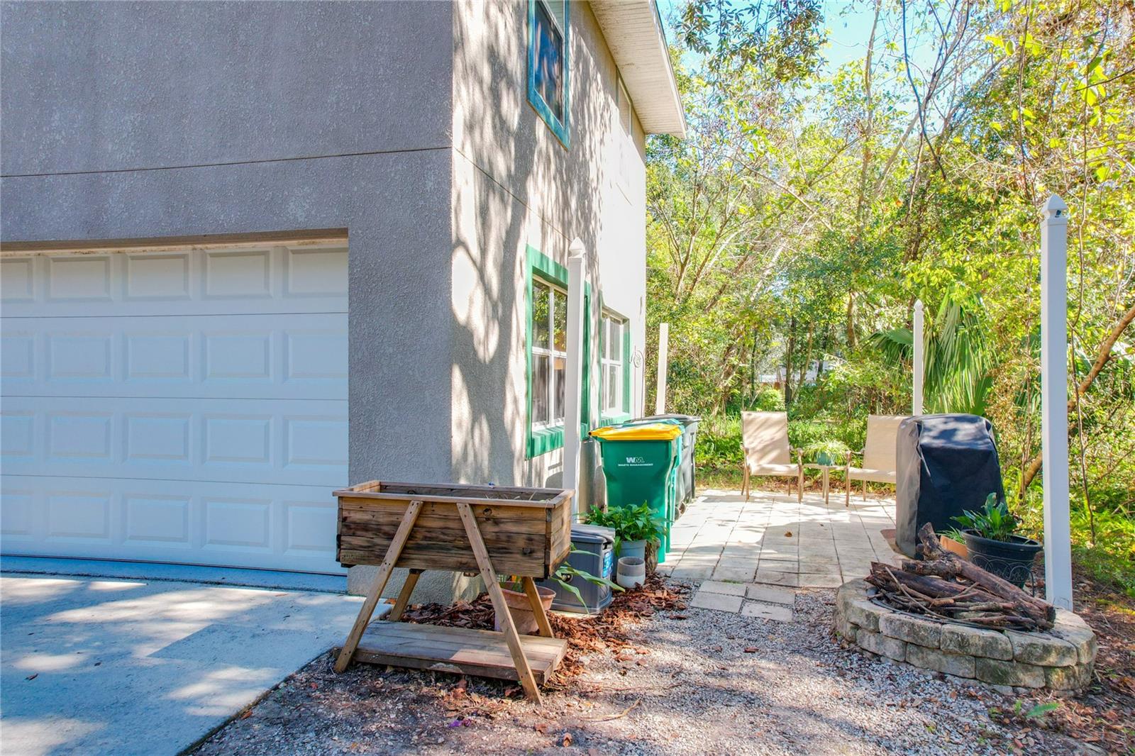 1415 E 9TH AVE, MOUNT DORA, FL, 32757