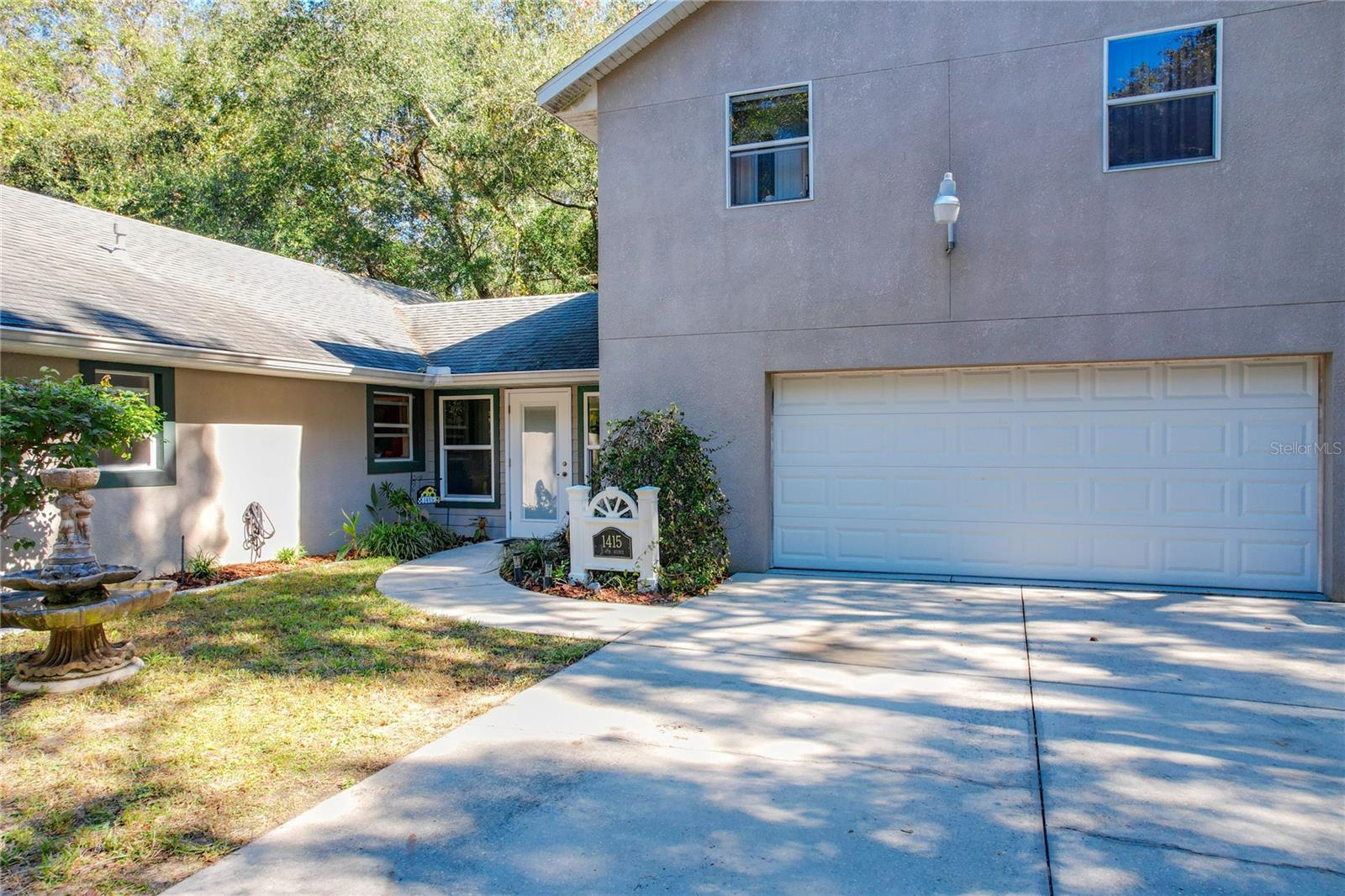 1415 E 9TH AVE, MOUNT DORA, FL, 32757